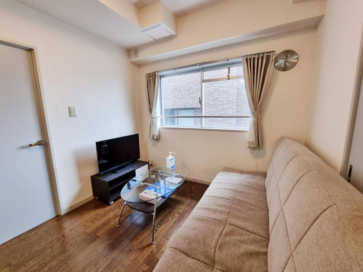 Prism Court 綾瀬 Appartement Tōkyō
